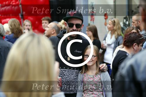 Amsterdam 14 augustus 2013
Ben Saunders lopend op de kalverstraat.
Peter Smulders bv