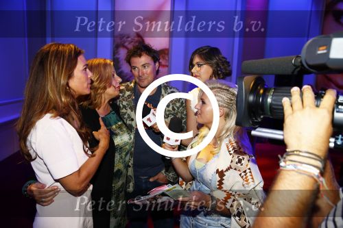 Hilversum 20 augustus 2013
Winterpresentatie RTL in studio 21. Ymke Wieringa en Britt Dekker
Peter Smulders bv