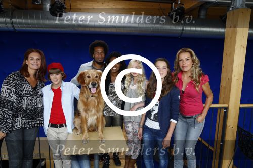Hilversum 22 augustus 2013
Presentatie tros serie Caps Club met daarin de acteurs Tom v Hulle Sam de Graaff Charlotte Heesters Leontine Borsato Mike Libanon en Leona Philipo . Lucille Werner heeft het bedacht.
Peter Smulders bv