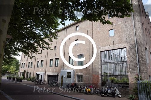 Amsterdam 11 augustus 2013
Appartementen complex waar Carolien Tensen tijdelijk woont.
Peter Smulders