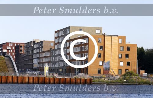 Amsterdam 18 augustus 2013
Apartementen complex waar Carolien Tensen haar nieuwe appartement gekocht heeft aan de amstel.
Peter Smulders bv