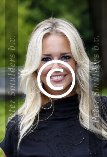 Hilversum 20 augustus 2013
Winterpresentatie RTL in studio 21. Chantal janzen
Peter Smulders bv