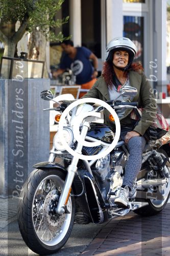 Amsterdam 5 september 2013
Chimene v Oosterhout op haar Harley Davidson
Foto Peter Smulders BV