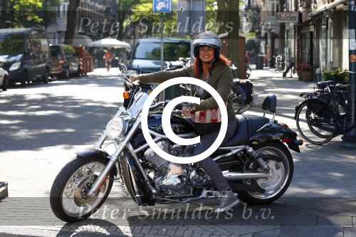 Amsterdam 5 september 2013
Chimene v Oosterhout op haar Harley Davidson
Foto Peter Smulders BV