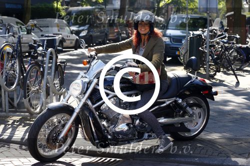 Amsterdam 5 september 2013
Chimene v Oosterhout op haar Harley Davidson
Foto Peter Smulders BV