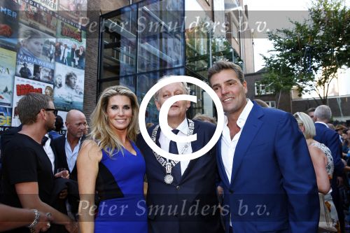 Amsterdam 5 september 2013
Opening nieuwe eyeworks pand met Reinout en Danielle Oerlemans (met kinderen) en burgemeester Eberhard v d Laan