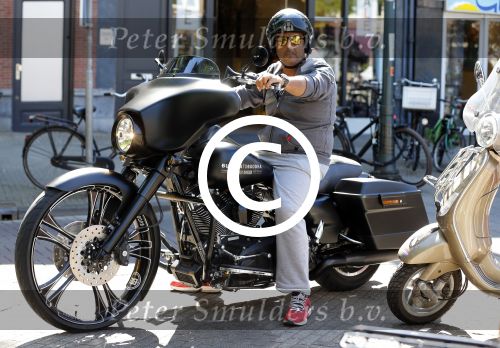 Amsterdam 14 augustus 2013
Dennis Rugenbregt op Buddha to Buddha Harley davidson
Peter Smulders bv