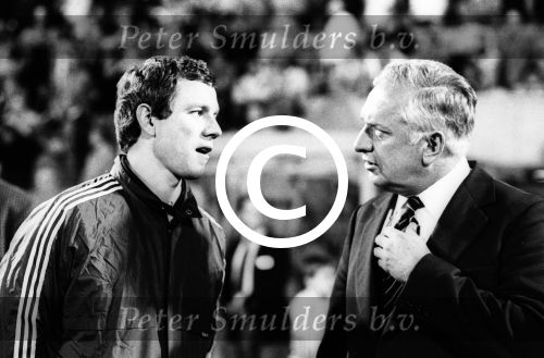 Eindhoven, 24 Oktober 1984 Thuiswedstrujd tussen PSV-Manchester United vooe de EC III. Eindstand 0-0
Dr. Carel v d Brekel en Ton v Schijndel
Foto Peter Smulders BV