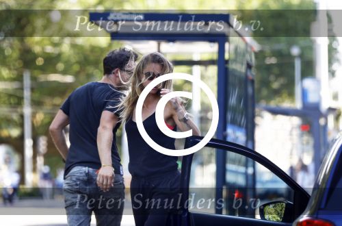 Amsterdam 26 augustus 2013
Ellen Hoog met haar nieuwe vriend Kelvin de Lang in Amsterdam.
Peter Smulders bv