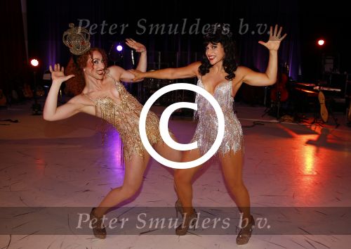 Amsterdam 21 augustus 2013
Ellen ten Damme bij repetities stiletto 2 in de focus studio\'s.Haar vriend Danny Ellinger maakt foto\'s.
Peter Smulders bv