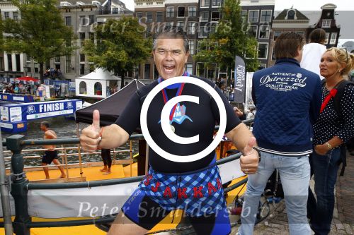 Amsterdam 8 september 2013
Amsterdam city swim door de grachten met diverse bn ers.
Emile Ratelband