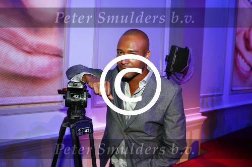 Hilversum 20 augustus 2013
Everon Jackson Hooi bij rtl presentatie in studio 21.
Peter Smulders bv