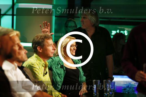 Amsterdam 28 augustus 2013
Najaarspresentatie van de vara bij westergasfabriek.
Willemijn Veenhoven kussend met Felix Meurders