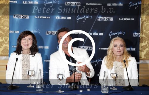 Amsterdam 8 augustus 2013
Gerard Joling en Caren Maywood en Alice Maywood tijdens persconferentie in het Amstel hotel waar ze aankondigen weer op te gaan treden tijdens concert Gerad Joling in het ziggo dome.
Peter Smulders bv