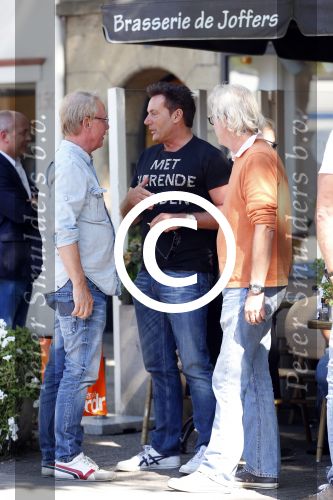 Amsterdam 14 augustus 2013
Gerard Joling en Jort Kelder nemen commercial op voor autoverhuurbedrijf Sixt in Amsterdam zuid. Jack Spijkerman
Peter Smulders bv