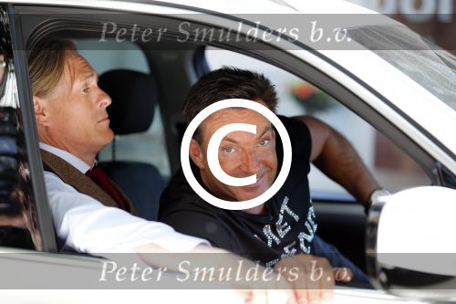 Amsterdam 14 augustus 2013
Gerard Joling en Jort Kelder nemen commercial op voor autoverhuurbedrijf Sixt in Amsterdam zuid.
Peter Smulders bv