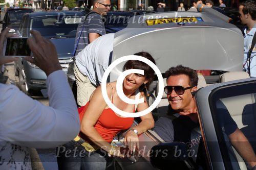 Amsterdam 14 augustus 2013
Gerard Joling en Jort Kelder nemen commercial op voor autoverhuurbedrijf Sixt in Amsterdam zuid.
Peter Smulders bv