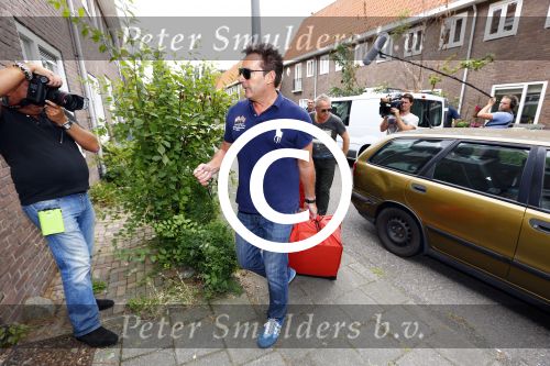 Amsterdam 22 augustus 2013
Gordon en Gerard Joling gaan voor het rtl programma even geen cent te makken een maand in een huis wonen in Amsterdam Noord.
Peter Smulders bv