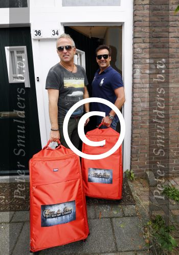 Amsterdam 22 augustus 2013
Gordon en Gerard Joling gaan voor het rtl programma even geen cent te makken een maand in een huis wonen in Amsterdam Noord.
Peter Smulders bv
