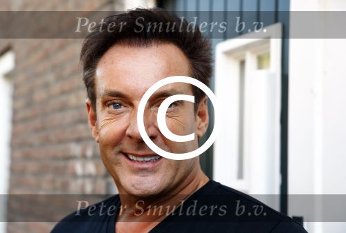 Amsterdam 27 augustus 2013
Gordon en Gerard Joling in hun huis voor het programma geen cent te makken.
Peter Smulders bv