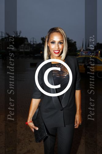 Scheveningen 9 september 2013
Premiere Smoorverliefd in het circustheater.
Glennis Grace men een kennis