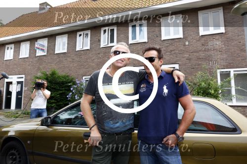 Amsterdam 22 augustus 2013
Gordon en Gerard Joling gaan voor het rtl programma even geen cent te makken een maand in een huis wonen in Amsterdam Noord.
Peter Smulders bv
