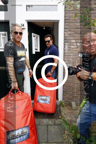 Amsterdam 22 augustus 2013
Gordon en Gerard Joling gaan voor het rtl programma even geen cent te makken een maand in een huis wonen in Amsterdam Noord.
Peter Smulders bv