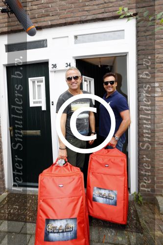 Amsterdam 22 augustus 2013
Gordon en Gerard Joling gaan voor het rtl programma even geen cent te makken een maand in een huis wonen in Amsterdam Noord.
Peter Smulders bv