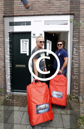 Amsterdam 22 augustus 2013
Gordon en Gerard Joling gaan voor het rtl programma even geen cent te makken een maand in een huis wonen in Amsterdam Noord.
Peter Smulders bv
