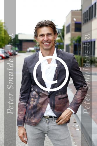 Hilversum 2 september 2013
Presentatie deelnemers Expeditie Robinson in het pand van RTL.
Hans Ubbink