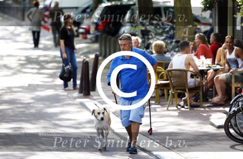 Amsterdam 3 september 2013
Hans v d Togt op terras en met zijn hond op straat