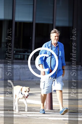 Amsterdam 3 september 2013
Hans v d Togt op terras en met zijn hond op straat