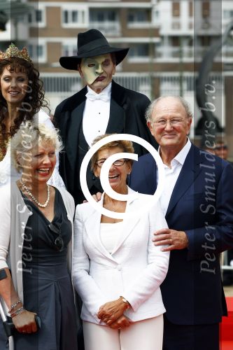 Scheveningen 30 augustus 2013
20 jarig bestaan van het circustheater in Scheveningen.
Joop en Janine v d Ende