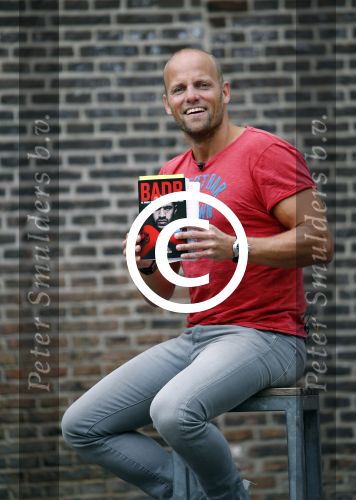 Amsterdam 20 augustus 2013
Jens Olde kalter schrijver van het boek over Badr hari wordt geintervieuwd door Tessa v Hoof voor RTL Boulevard.
Peter Smulders bv