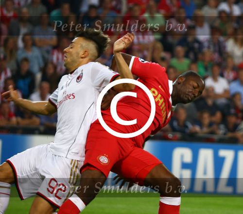 Eindhoven, 20 Augustus 2013
3e Voorronde CL PSV-AC Milan, eindstand 1-1
Jetro Willems in duel met Stephan El Shaarawy
Foto Peter Smulders BV