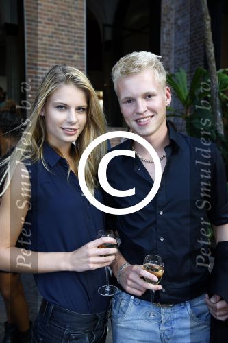 Amsterdam 5 september 2013
Opening nieuwe eyeworks pand met Reinout en Danielle Oerlemans (met kinderen) en burgemeester Eberhard v d Laan. Johannes Rypma met vriendin