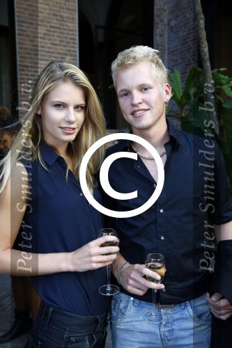 Amsterdam 5 september 2013
Opening nieuwe eyeworks pand met Reinout en Danielle Oerlemans (met kinderen) en burgemeester Eberhard v d Laan. Johannes Rypma met vriendin