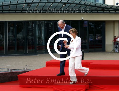 Scheveningen 30 augustus 2013
20 jarig bestaan van het circustheater in Scheveningen.
Joop v d Ende met Janine