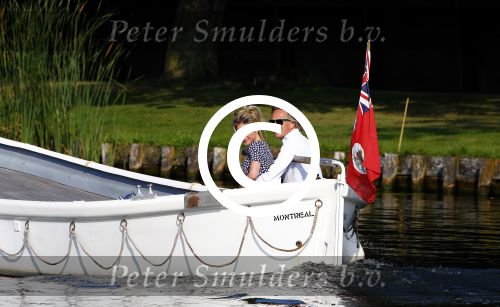 Nigtevecht 4 september 2013
Jort Kelder en Lauren Verster op hun sloep aan het varen op de vecht.