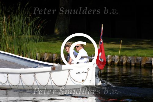 Nigtevecht 4 september 2013
Jort Kelder en Lauren Verster op hun sloep aan het varen op de vecht.