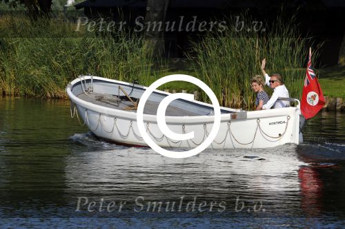 Nigtevecht 4 september 2013
Jort Kelder en Lauren Verster op hun sloep aan het varen op de vecht.