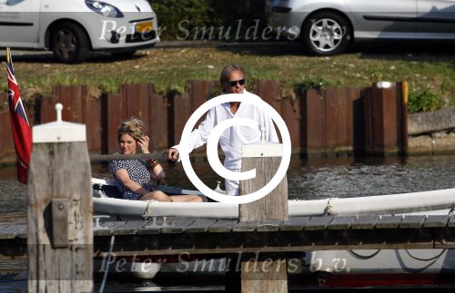 Nigtevecht 4 september 2013
Jort Kelder en Lauren Verster op hun sloep aan het varen op de vecht.
