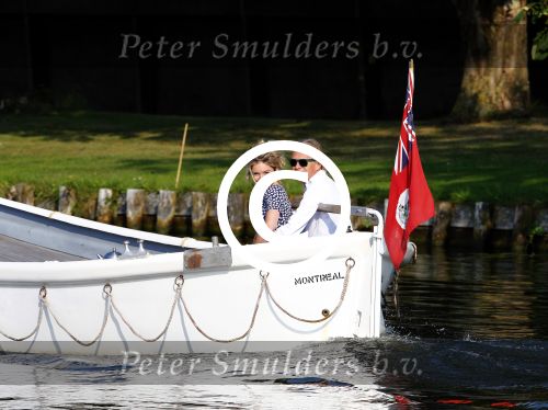 Nigtevecht 4 september 2013
Jort Kelder en Lauren Verster op hun sloep aan het varen op de vecht.