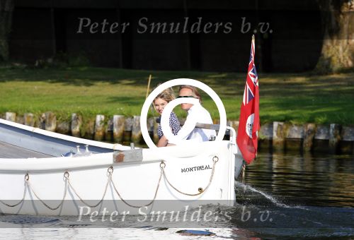 Nigtevecht 4 september 2013
Jort Kelder en Lauren Verster op hun sloep aan het varen op de vecht.