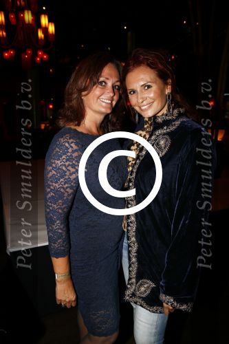 Amsterdam 10 september 2013
Presentatie kledinglijn in de little buddha bar.
Leontine Borsato met zus Laura