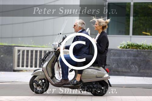 Amsterdam 21 augustus 2013
Lieke v Lexmond samen met haar manager Frank Wisse op vespa scooter.
Peter Smulders bv