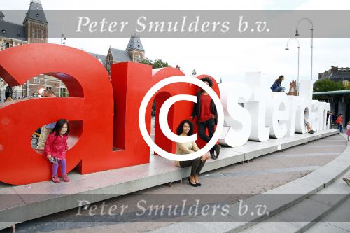 Amsterdam 8 september 2013
Lloyd Lorenz meats his sister for the first time in his life in Amsterdam
Love Daddy
Foto Peter Smulders BV