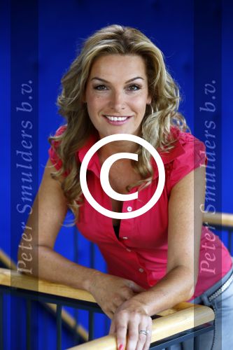 Hilversum 22 augustus 2013
Presentatie tros serie Caps Club met daarin de acteurs Tom v Hulle Sam de Graaff Charlotte Heesters Leontine Borsato Mike Libanon en Leona Philipo . Lucille Werner heeft het bedacht.
Peter Smulders bv