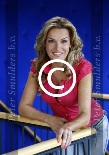 Hilversum 22 augustus 2013
Presentatie tros serie Caps Club met daarin de acteurs Tom v Hulle Sam de Graaff Charlotte Heesters Leontine Borsato Mike Libanon en Leona Philipo . Lucille Werner heeft het bedacht.
Peter Smulders bv