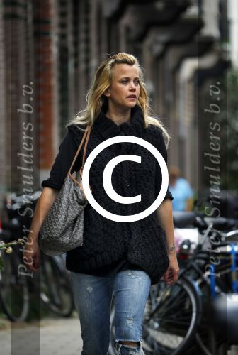 Amsterdam 20 augustus 2013
Maria Kooistra op straat in Amsterdam.
Peter Smulders bv